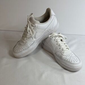 Nike White Women's Sneakers